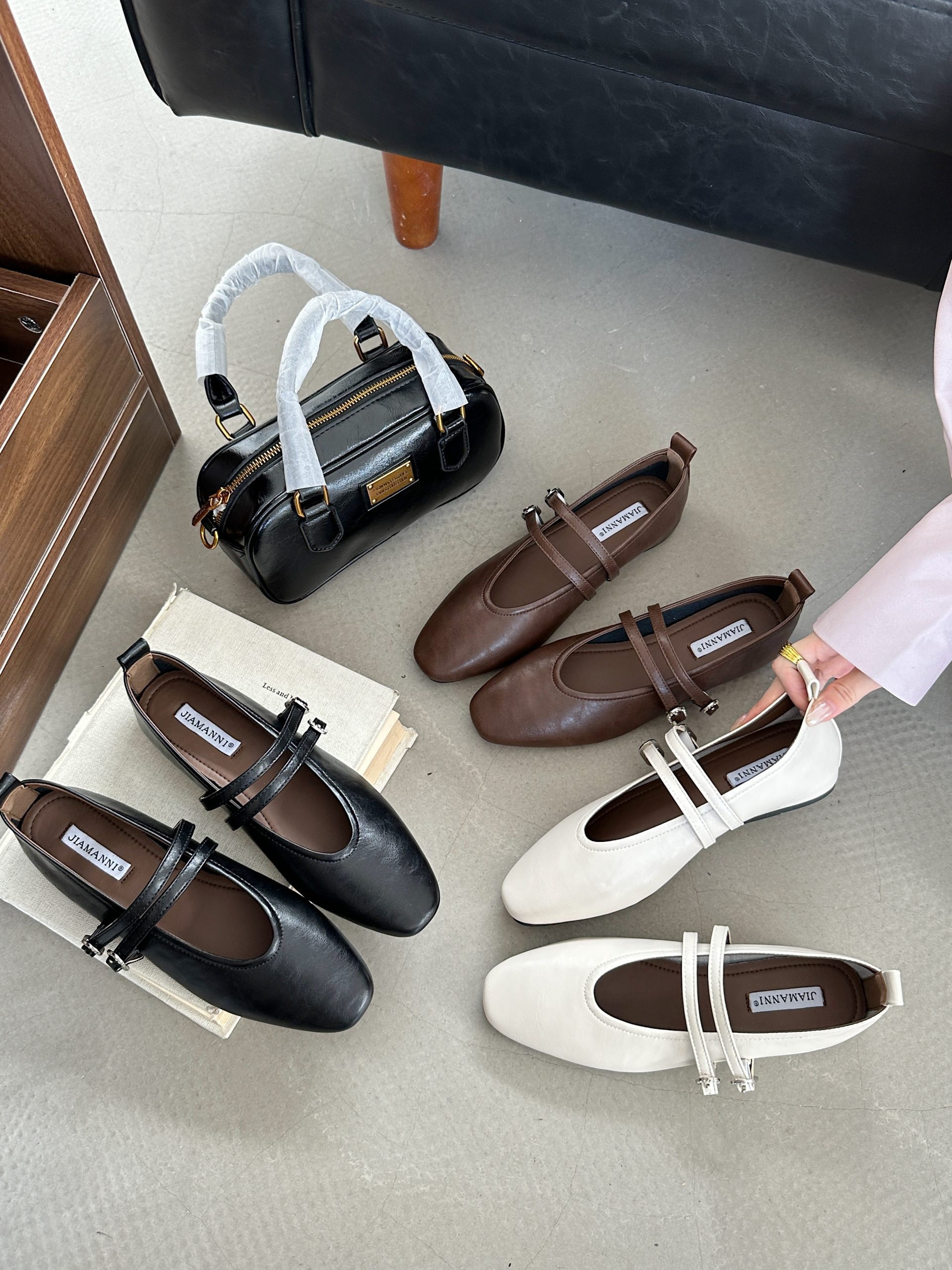 Women's Retro Round Toe Mary Jane Flats 2025 Spring New Style Low Heel PU Leather Slip-On Shoes