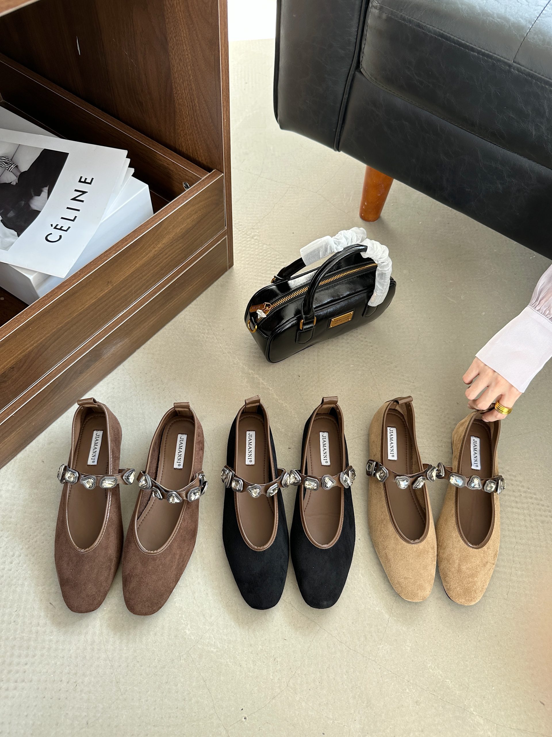 Women's Retro Round Toe Mary Jane Flats with Hidden Heel, Korean Style Low Heel Shoes for Spring 2025