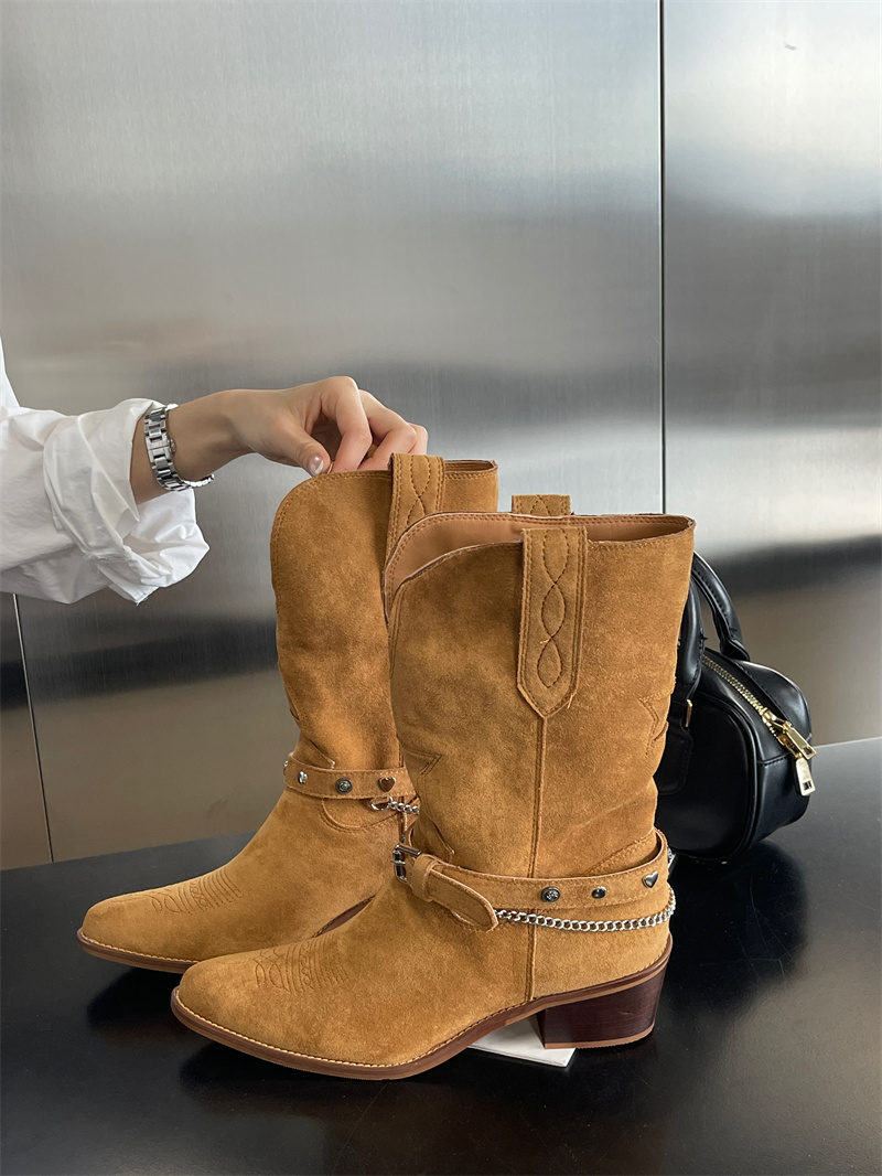 Wu Yanni Style Retro Buckle Western Cowboy Boots for Women 2026 New Pointed Toe Chunky Heel Mid Calf Boots